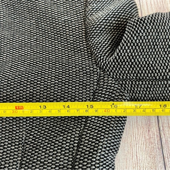 Emanuel Ungaro Black and Gray Blazer - Picture 6 of 8